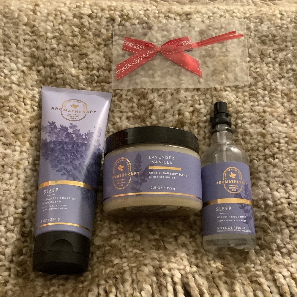 ***SALE***Bath and Body Works Lavender Vanilla Aromatherapy Trio NWT